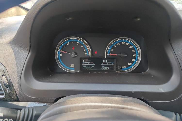 Used Baojun 730 2015 1.8L Manual Luxury Navigation ESP Version 7-seater Instrument Cluster