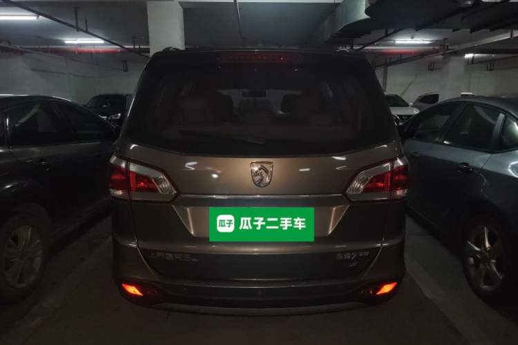 Used Baojun 730 2015 1.8L Manual Comfort ESP Version 7-seater Rear