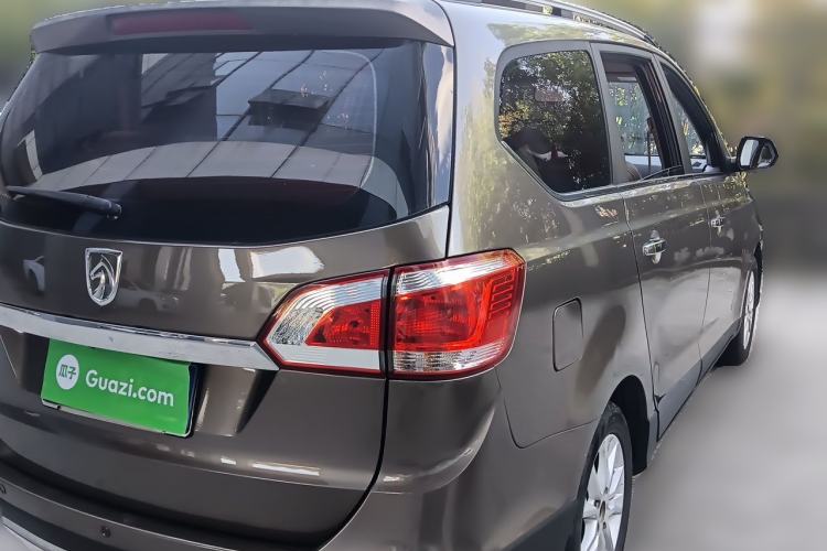 Used Baojun 730 2015 1.8L Manual Comfort ESP Version 7-seater Rear Right 45 Deg