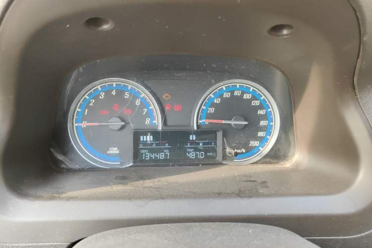 Used Baojun 730 2015 1.8L Manual Luxury Navigation ESP Version 7-seater Instrument Cluster