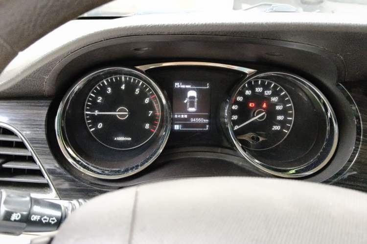 Used Baojun 730 2015 1.8L Manual Comfort ESP Version 7-seater Instrument Cluster