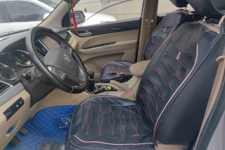 Used Baojun 730 2015 1.8L Manual Comfort ESP Version 7-seater Left Front Seat