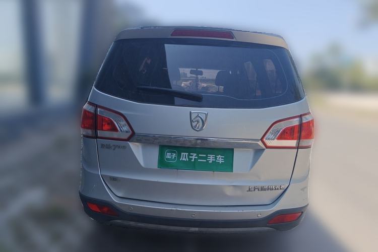 Used Baojun 730 2015 1.8L Manual Luxury Navigation ESP Version 7-seater Rear