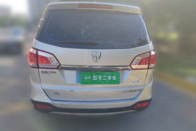 Used Baojun 730 2015 1.8L Manual Luxury Navigation ESP Version 7-seater Rear