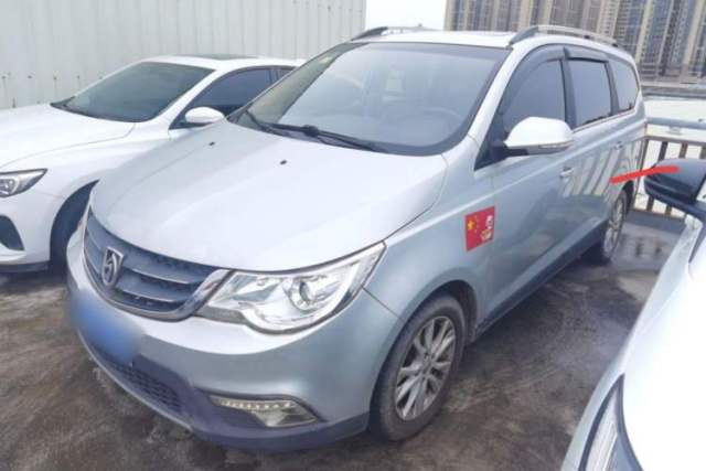 Used Baojun 730 2015 1.8L Manual Luxury Navigation ESP Version 7-seater