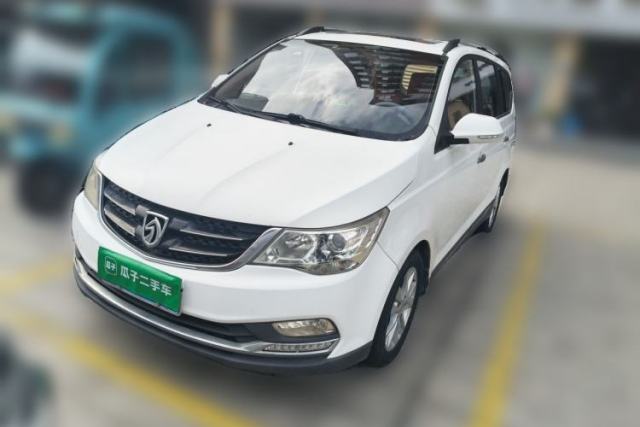Used Baojun 730 2015 1.8L Manual Luxury Navigation ESP Version 7-seater