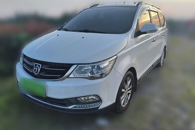 Used Baojun 730 2015 1.8L Manual Luxury Navigation ESP Version 7-seater