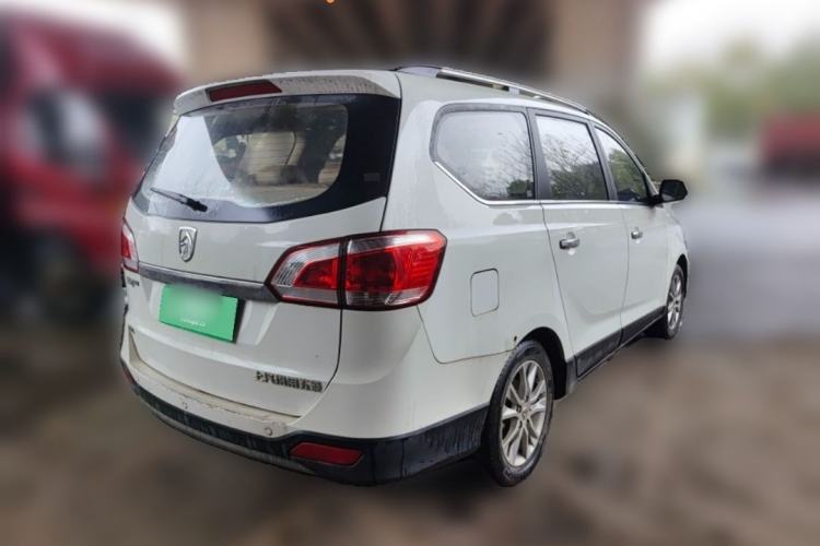 Used Baojun 730 2015 1.8L Manual Comfort ESP Version 7-seater Exterior 2