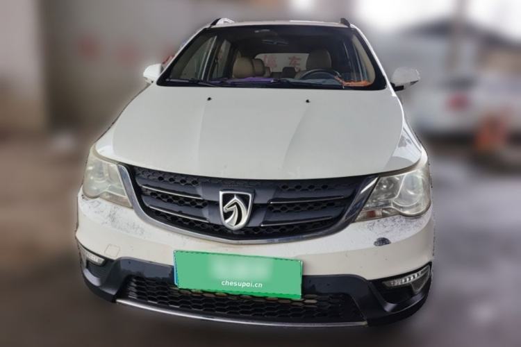 Used Baojun 730 2015 1.8L Manual Comfort ESP Version 7-seater Exterior 3