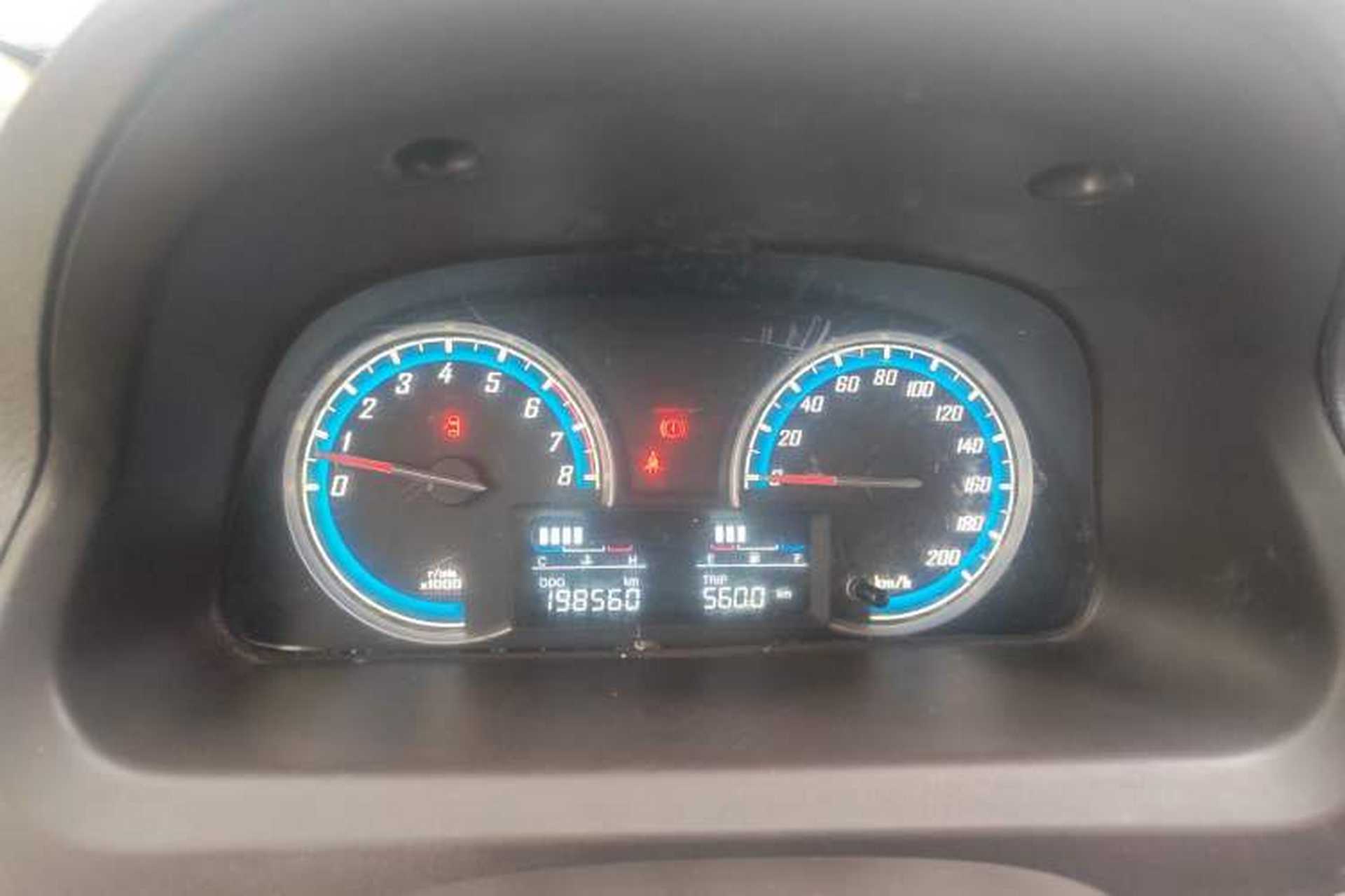 Used Baojun 730 2015 1.8L Manual Luxury Navigation ESP Version 7-seater Instrument Cluster