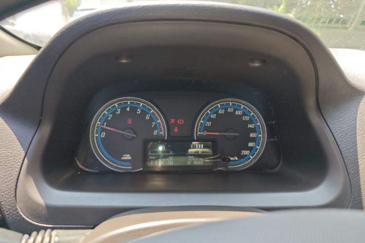 Used Baojun 730 2015 1.8L Manual Comfort ESP Version 7-seater Instrument Cluster