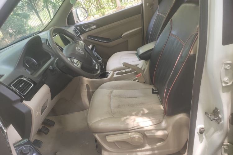Used Baojun 730 2015 1.8L Manual Comfort ESP Version 7-seater Left Front Seat