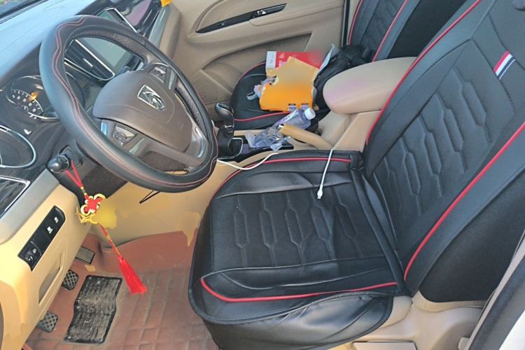 Used Baojun 730 2015 1.8L Manual Luxury Navigation ESP Version 7-seater Left Front Seat