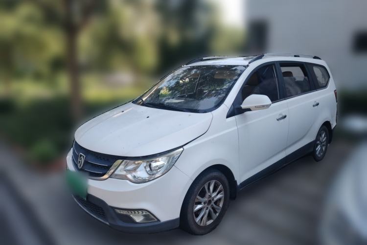 Used Baojun 730 2015 1.8L Manual Luxury Navigation ESP Version 7-seater Guazi used car, China used car export, Used car for sale, Used Baojun cars, Cheapest cars for sale