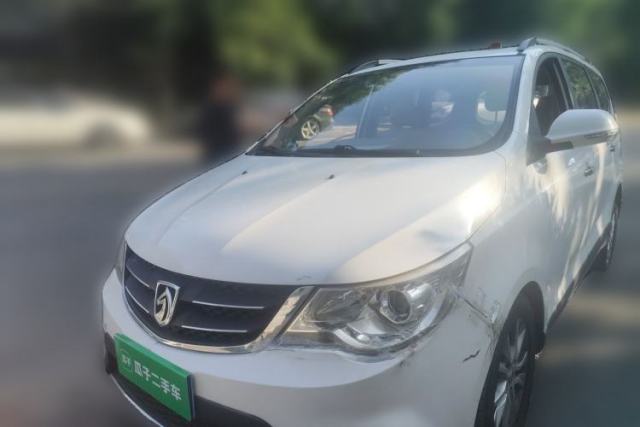 Used Baojun 730 2015 1.8L Manual Luxury Navigation ESP Version 7-seater