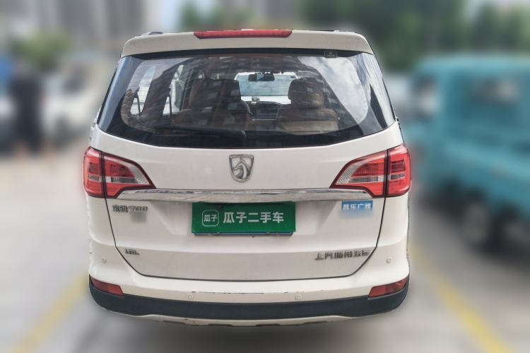 Used Baojun 730 2015 1.8L Manual Luxury Navigation ESP Version 7-seater Rear