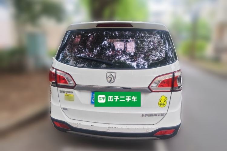 Used Baojun 730 2015 1.8L Manual Luxury Navigation ESP Version 7-seater Rear