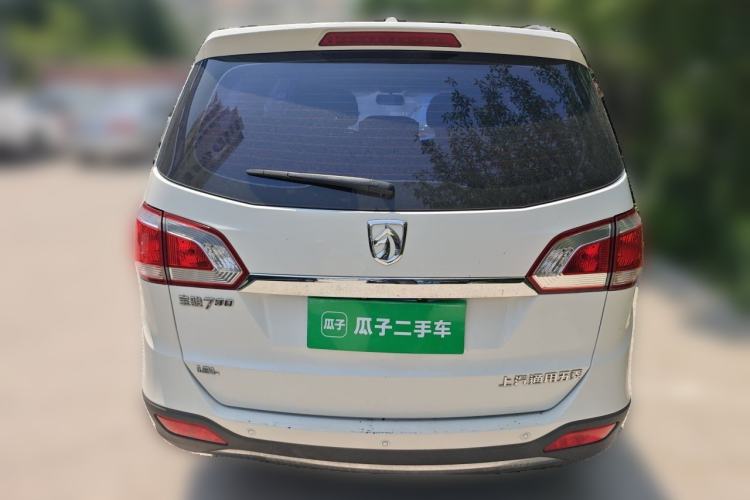 Used Baojun 730 2015 1.8L Manual Comfort ESP Version 7-seater Rear