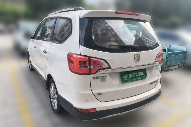 Used Baojun 730 2015 1.8L Manual Luxury Navigation ESP Version 7-seater Rear Left 45 Deg