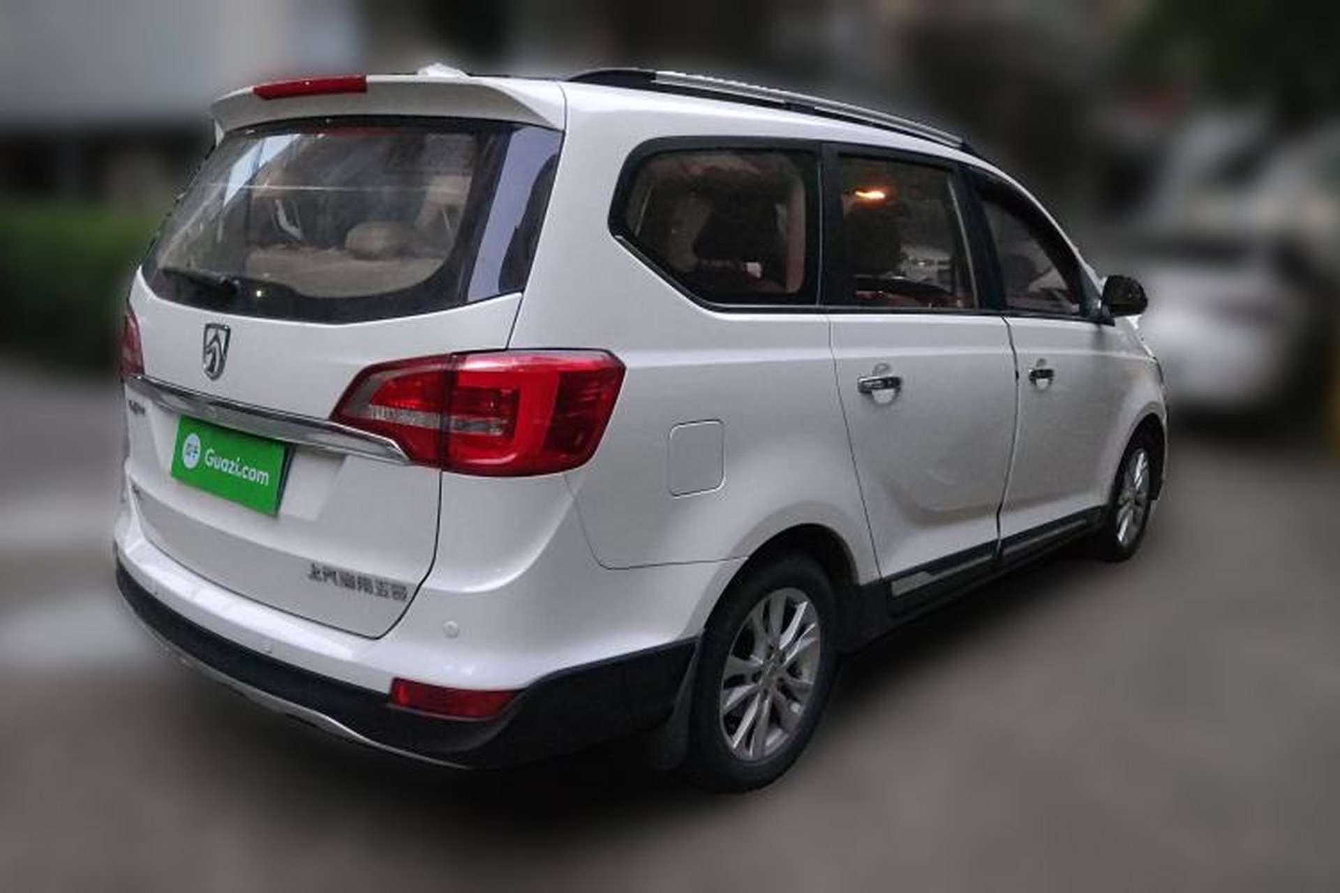 Used Baojun 730 2015 1.8L Manual Luxury Navigation ESP Version 7-seater Rear Right 45 Deg