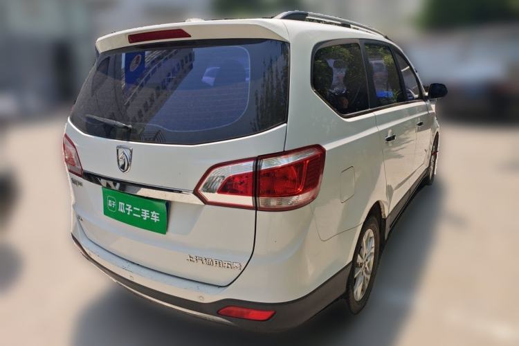 Used Baojun 730 2015 1.8L Manual Comfort ESP Version 7-seater Rear Right 45 Deg