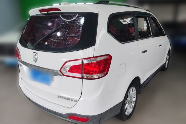 Used Baojun 730 2015 1.8L Manual Luxury Navigation ESP Version 7-seater Rear Right 45 Deg