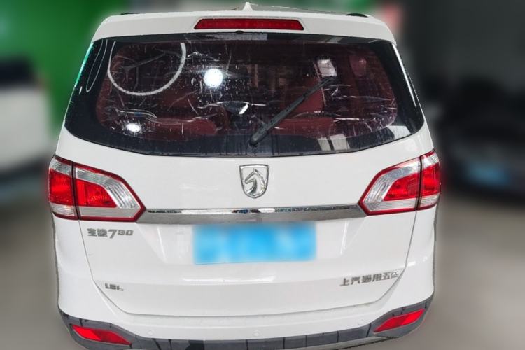 Used Baojun 730 2015 1.8L Manual Luxury Navigation ESP Version 7-seater Rear