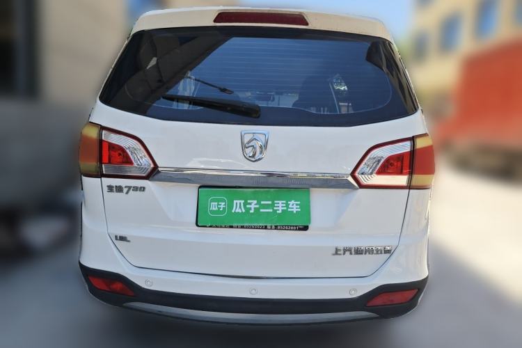 Used Baojun 730 2015 1.8L Manual Comfort ESP Version 7-seater Rear
