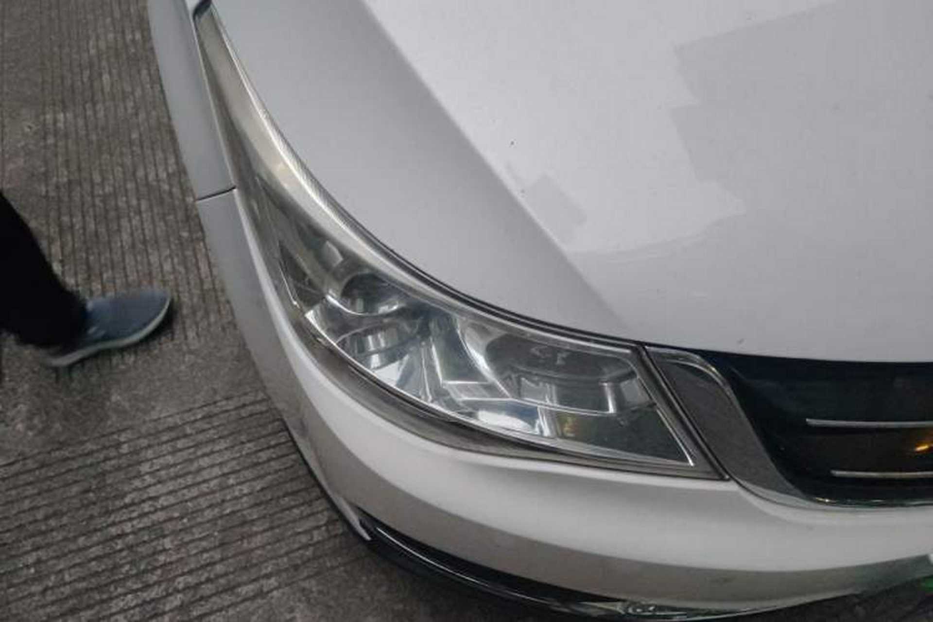 Used Baojun 730 2015 1.8L Manual Luxury Navigation ESP Version 7-seater Right Front Headlight