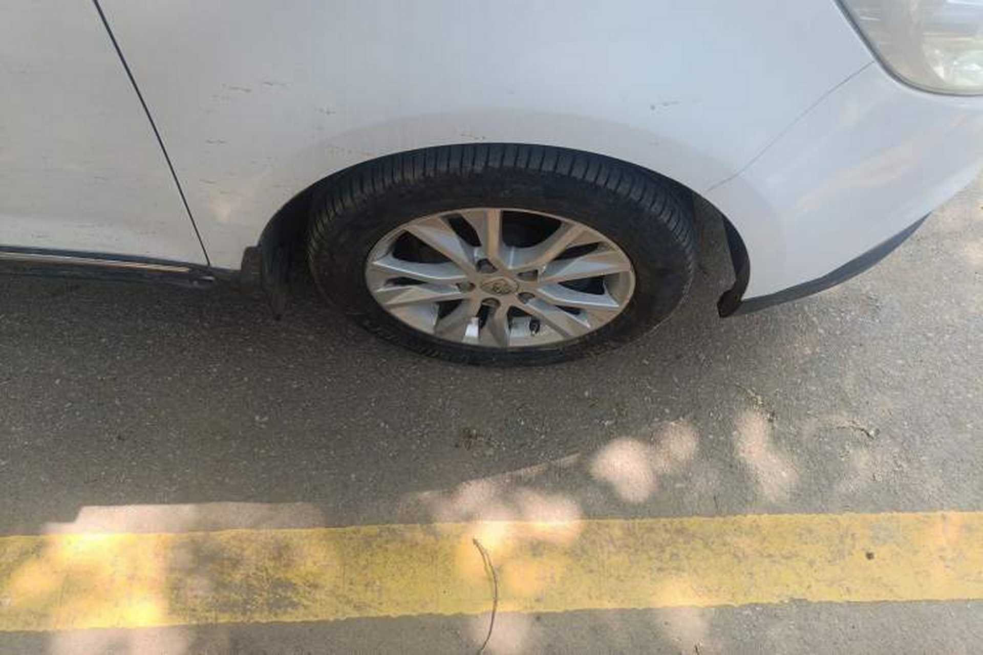 Used Baojun 730 2015 1.8L Manual Luxury Navigation ESP Version 7-seater Right Front Wheel Hub