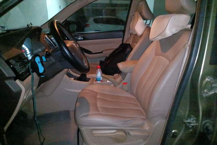 Used Baojun 730 2015 1.8L Manual Comfort ESP Version 7-seater Left Front Seat