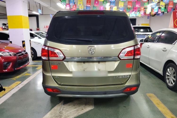 Used Baojun 730 2015 1.8L Manual Luxury Navigation ESP Version 7-seater Rear