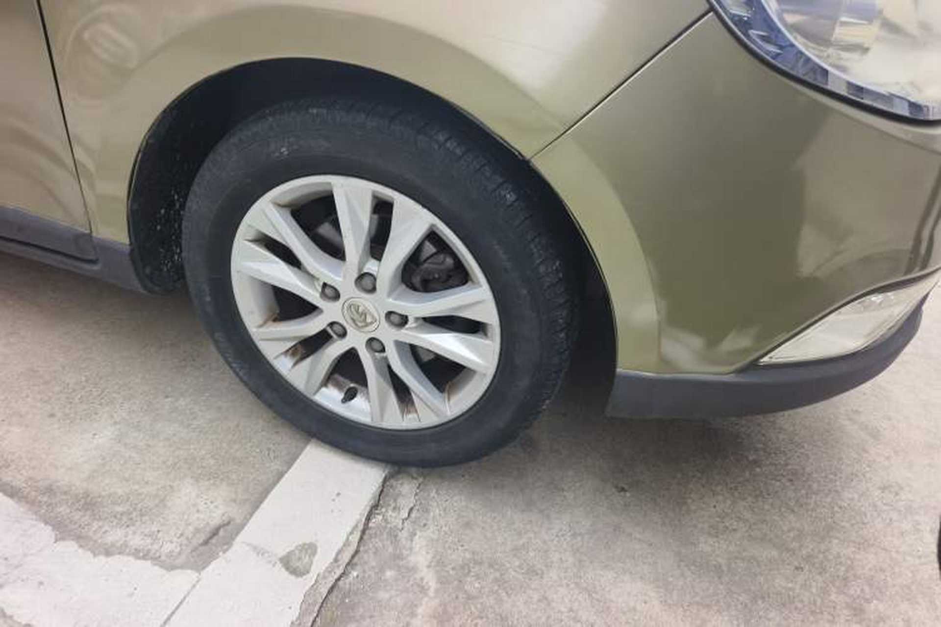 Used Baojun 730 2015 1.8L Manual Luxury Navigation ESP Version 7-seater Right Front Wheel Hub