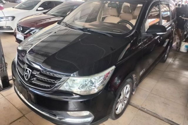 Used Baojun 730 2016 1.8L iAMT Luxury Model 7 Seats