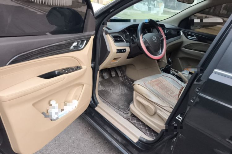 Used Baojun 730 2016 1.5L Manual Comfort Version 7 Seats China V Emission Standard Driver Seat