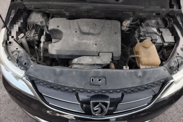 Used Baojun 730 2016 1.5L Manual Comfort Version 7 Seats China V Emission Standard Engine Bay