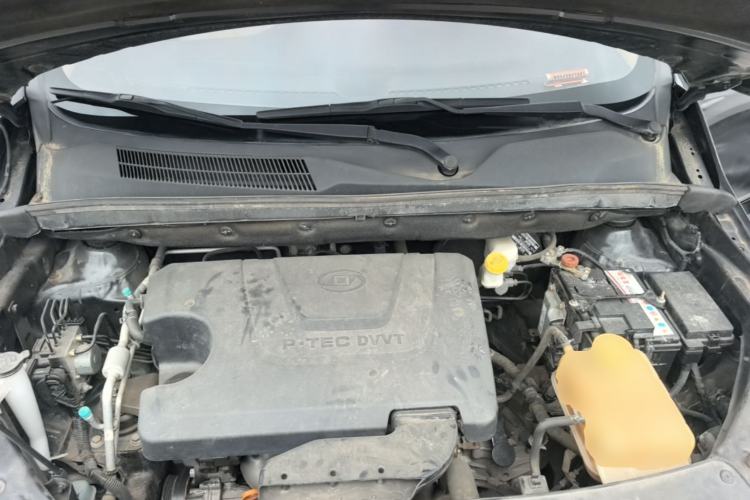 Used Baojun 730 2016 1.5L Manual Comfort Version 7 Seats China V Emission Standard Engine Bay