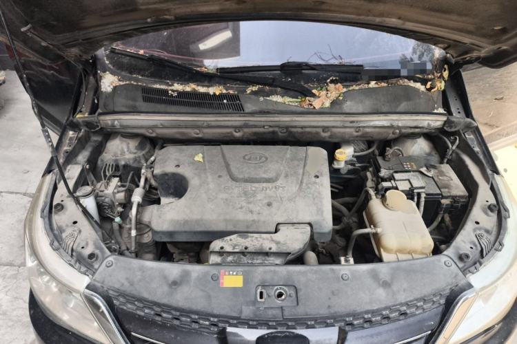 Used Baojun 730 2016 1.5L Manual Luxury Edition 7 Seats Engine Bay