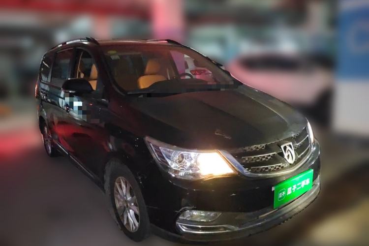 Used Baojun 730 2016 1.5L Manual Comfort Version 7 Seats China V Emission Standard Exterior 2