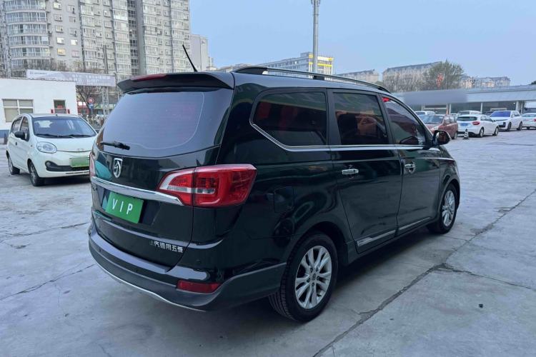 Used Baojun 730 2016 1.5L Manual Comfort Version 7 Seats China V Emission Standard Exterior 5