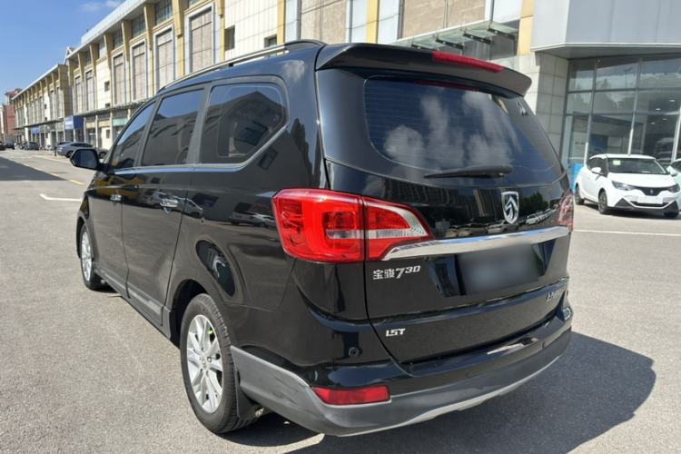 Used Baojun 730 2016 1.5T Manual Luxury Edition 7 Seats Exterior 5