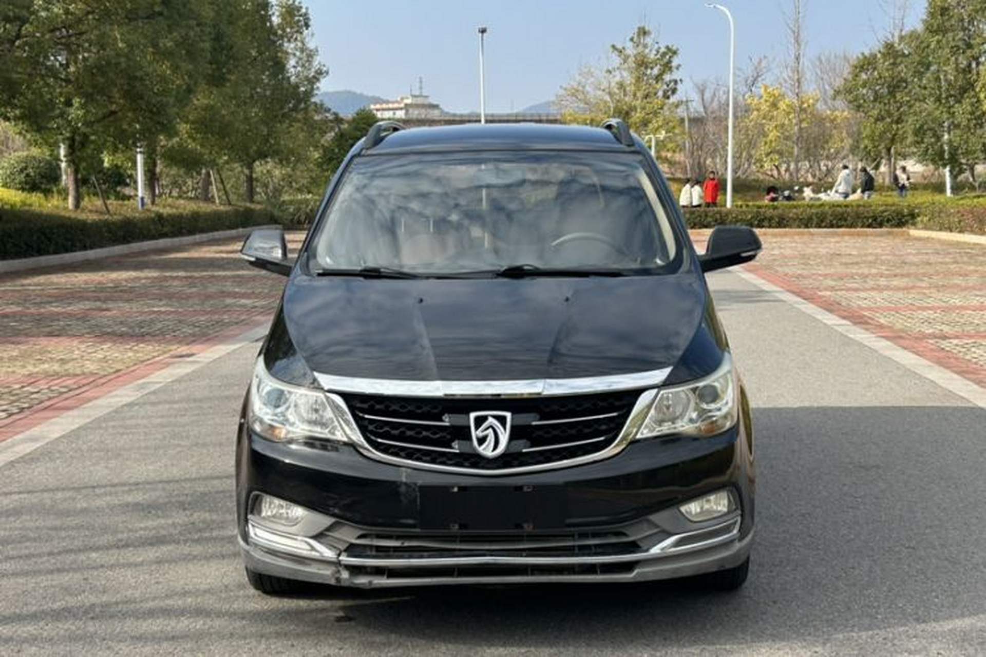 Used Baojun 730 2016 1.5T Manual Comfort Version 7 Seats Exterior 8