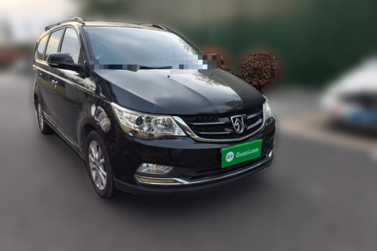 Used Baojun 730 2016 1.5L Manual Comfort Version 7 Seats China V Emission Standard Front Right 45 Deg