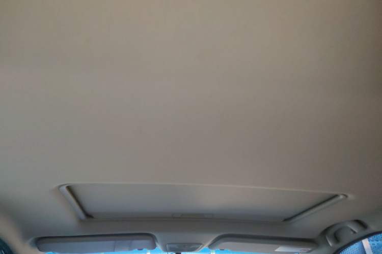 Used Baojun 730 2016 1.8L Manual Luxury Edition 7 Seats Headliner