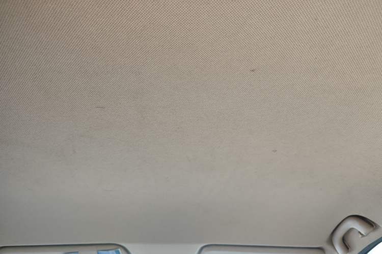 Used Baojun 730 2016 1.5L Manual Comfort Version 7 Seats China V Emission Standard Headliner