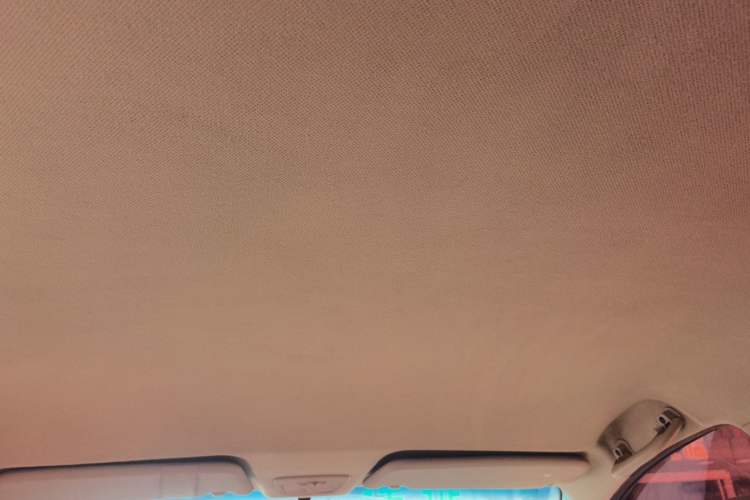 Used Baojun 730 2016 1.5L Manual Comfort Version 7 Seats China V Emission Standard Headliner