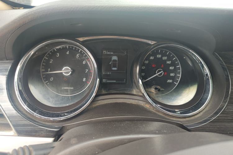Used Baojun 730 2016 1.5L Manual Comfort Version 7 Seats China V Emission Standard Instrument Cluster