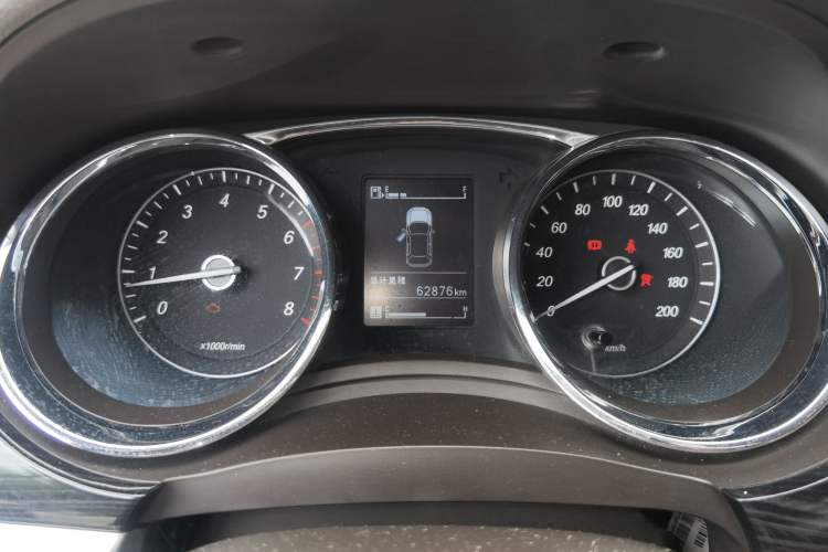 Used Baojun 730 2016 1.5L Manual Luxury Edition 7 Seats Instrument Cluster