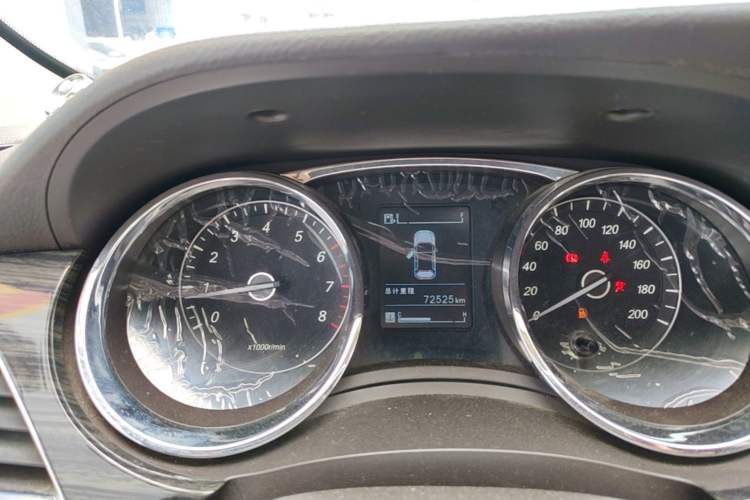 Used Baojun 730 2016 1.5T Manual Comfort Version 7 Seats Instrument Cluster