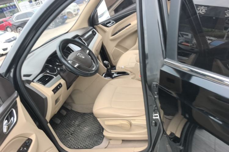 Used Baojun 730 2016 1.5L Manual Comfort Version 7 Seats China V Emission Standard Left Front Seat